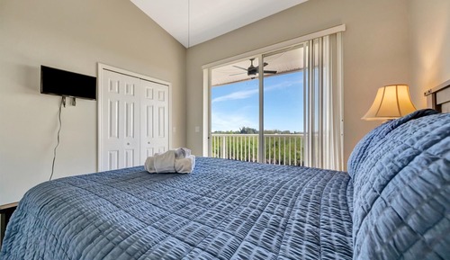Panoramic Townhome, 2 Bedrooms, Balcony
