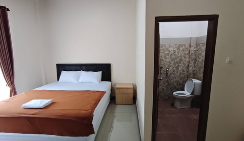 Standard Double Room, City View