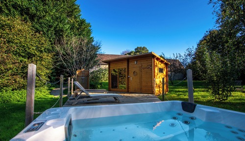 Double or Twin Room, Garden View