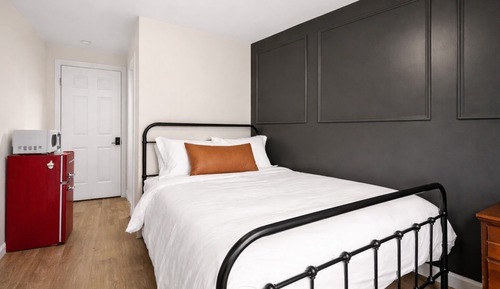 Comfort Studio, 1 Queen Bed, Patio