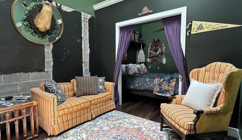 Suite, 1 Queen Bed with Sofa bed, Pets Allowed