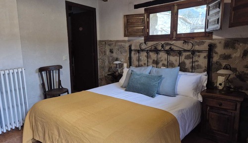 Standard Double Room, Private Bathroom, Mountain View