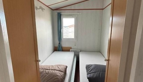 Mobile Home, Garden View