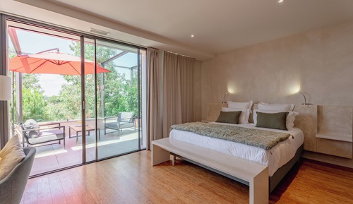Room (Pivert)