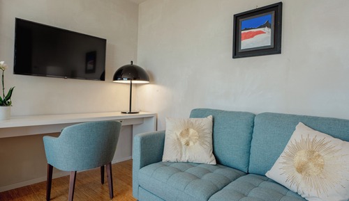 Double Room (Pinson)