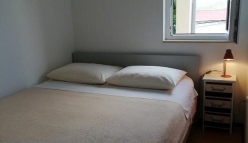 Apartment ((A2) OneBedroom Apartment with Terrac)