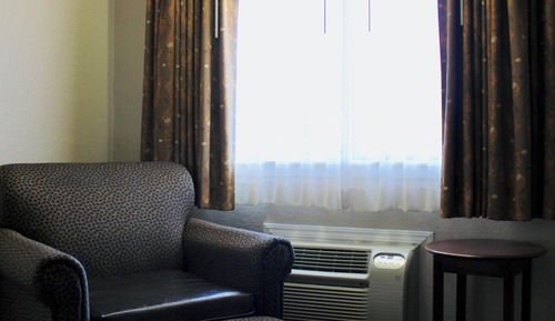 Room, 1 King Bed, Smoking