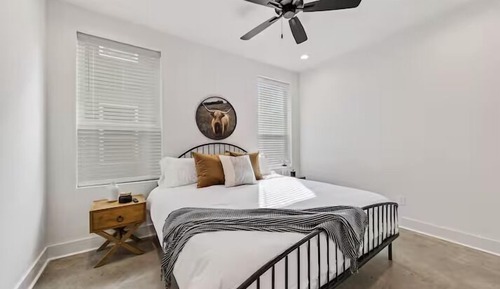 Luxury Townhome, Kitchenette, Ground Floor