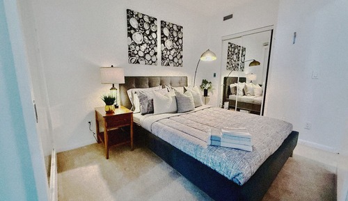 Grand Apartment