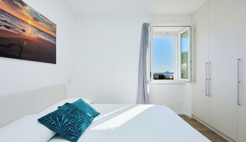 Villa (4 Bedrooms)