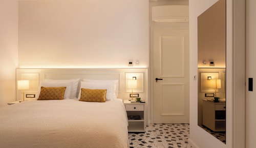 Classic Room