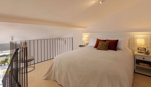 Duplex Junior Suite