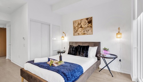 Luxury Studio, City View