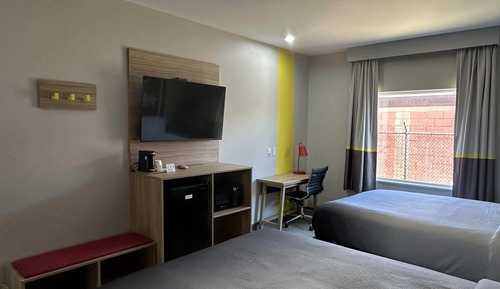 Room, 2 Queen Beds, Non Smoking