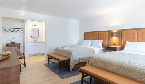 Deluxe Room, 2 Queen Beds