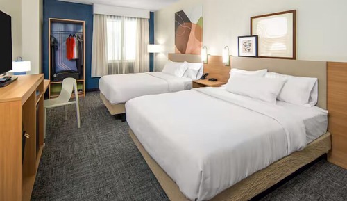Room, 2 Queen Beds, Non Smoking
