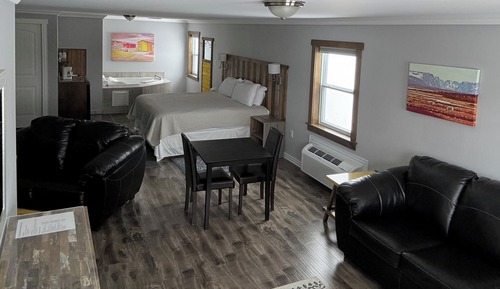 Deluxe Studio Suite, Harbor View