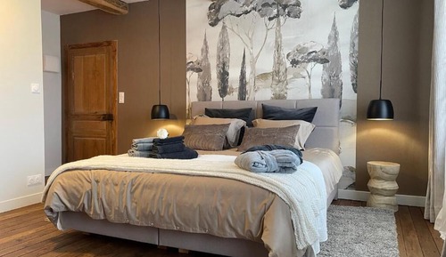 Deluxe Double Room, Garden View