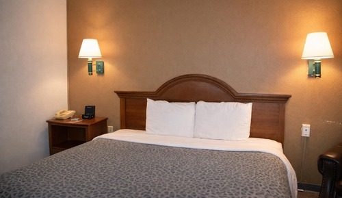Suite, 1 King Bed