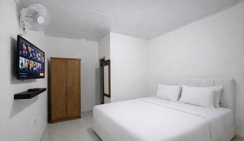 Standard Room with Fan