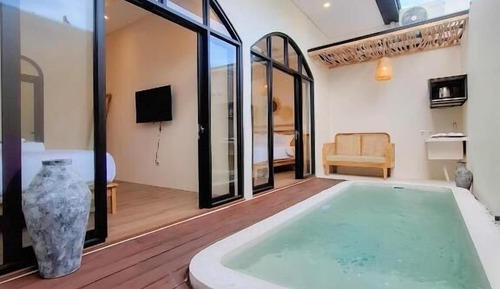 Villa, Pool View