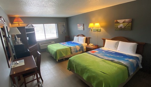 GOLF  2 QUEEN BED