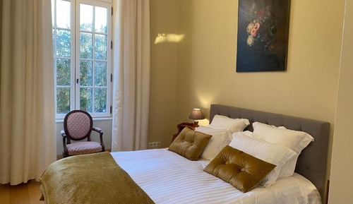 Deluxe Double Room, Mobility Accessible, Garden View