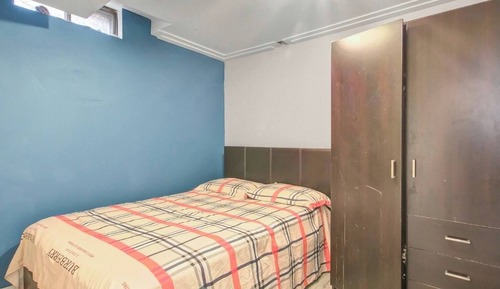 House, 2 Bedrooms