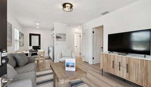 Apartment (2 Bedrooms)