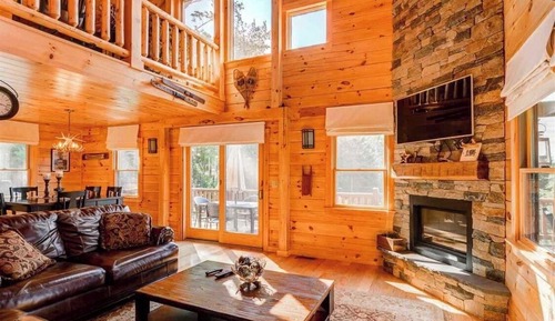 House (4 Bedrooms)