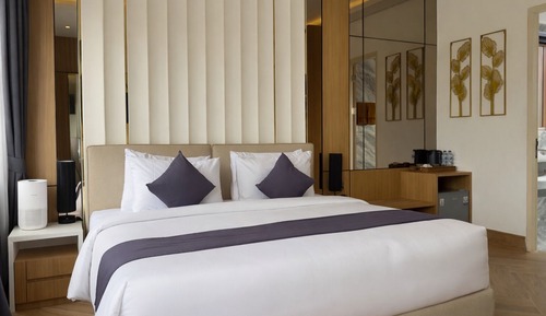 Suite Room Include Gym + Recovery and Wellness
