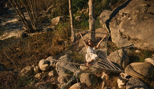 Mindful Tent - Luxury Tent Near Sequoia National Park | Sauna and Riverview
