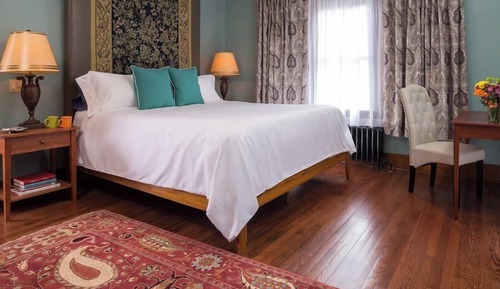 Double Room, 1 King Bed