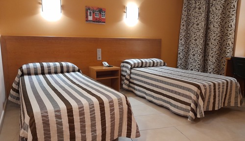 Comfort Twin Room, City View