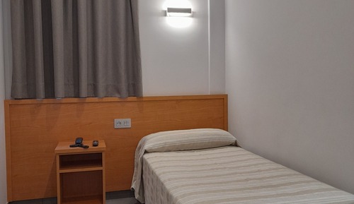 Classic Single Room