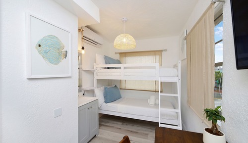 Standard Room, Private Bathroom (Self check-in)