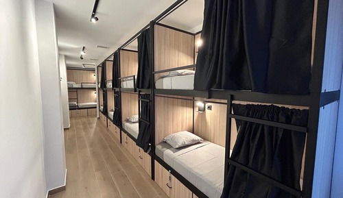 Comfort Shared Dormitory, Shared Bathroom (Room D)