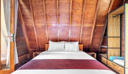 One Bedroom Triangle