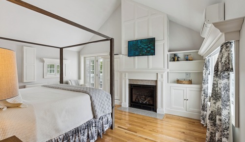 Luxury Room, 1 King Bed, Non Smoking