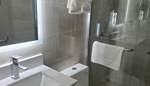 Standard Room, 1 Queen Bed, Non Smoking