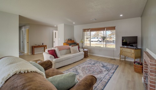 House (3 Bedrooms)