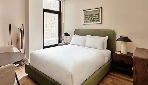 Standard Studio, 1 Queen Bed