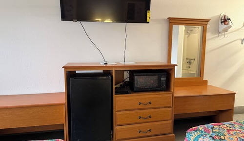 Room, 2 Double Beds, Mobility Accessible, Non Smoking