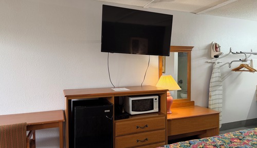 Room, 1 King Bed, Non Smoking