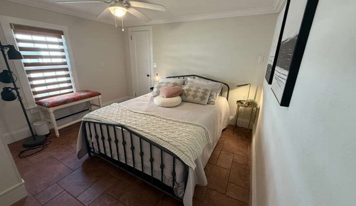 Silver Room 2 - Bed and Breakfast St. Cloud
