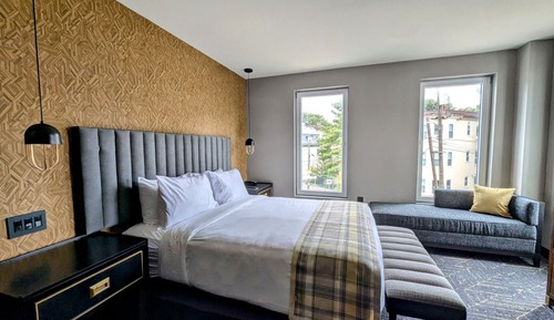 Presidential Suite, City View