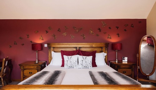 Deluxe Room, Garden View