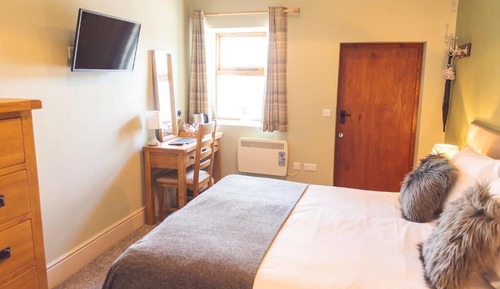 Classic Double or Twin Room