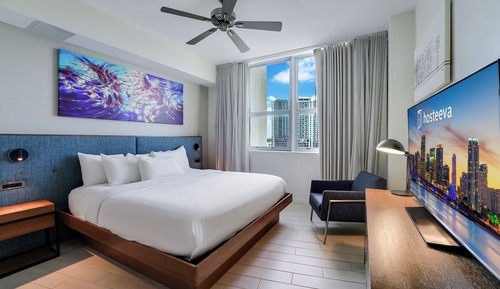 Signature Suite, 1 Bedroom, Non Smoking, Balcony