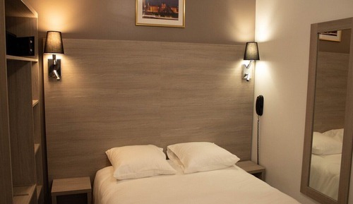 Chambre Double accessible aux personnes à mobilité réduite